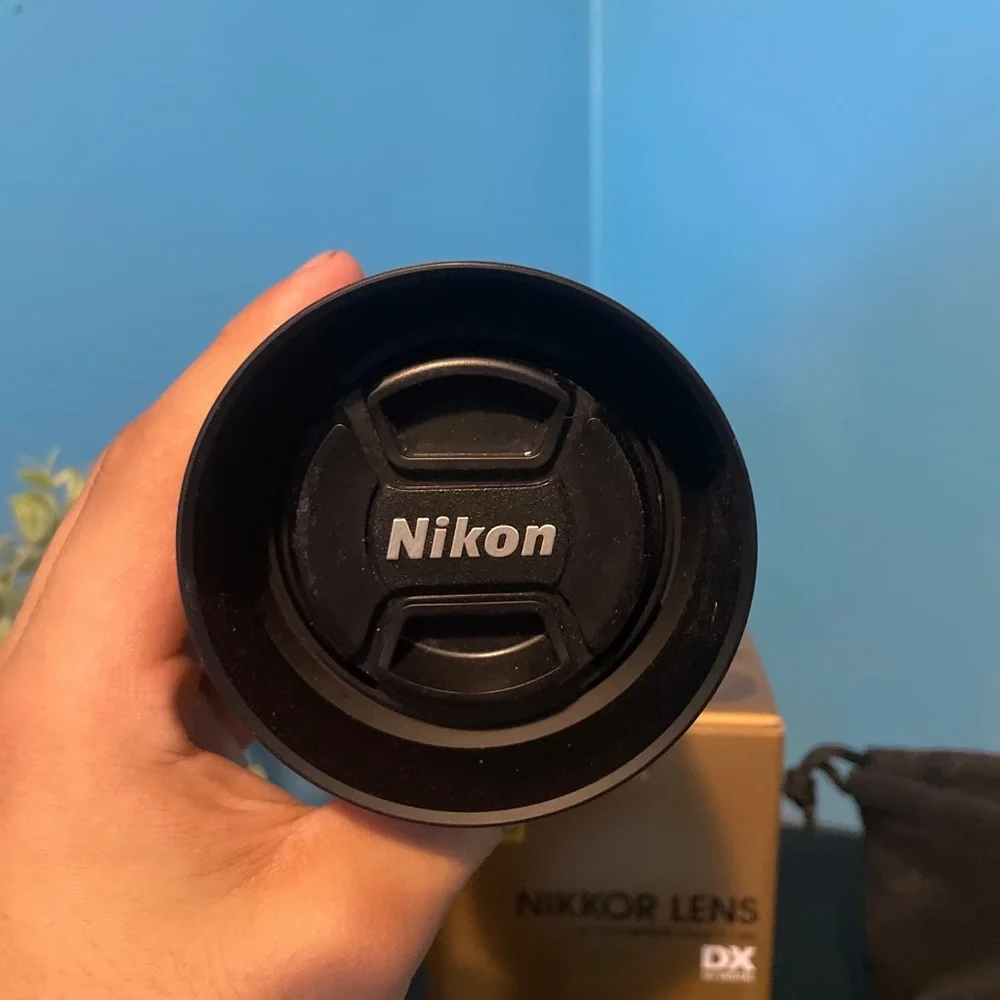 AF-S DX NIKKOR 35mm f/1.8g lens